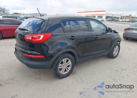 2011 Kia Sportage Lx z USA, uszkodzony, nr VIN KNDPB3A28B7014944